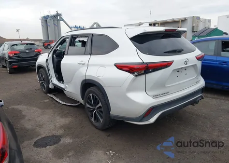 2022 Toyota Highlander Xse из США, поврежденный, VIN 5TDLZRBH3NS202071